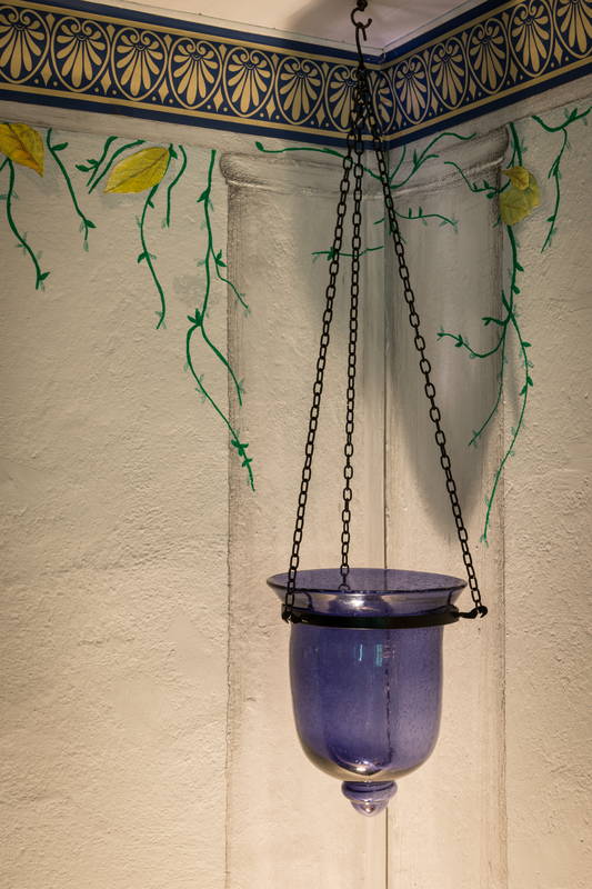 lanterna in vetro viola